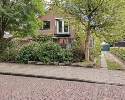 J.M. Houwenstraat 31